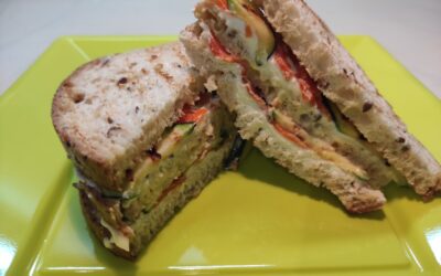 Club sandwich salmone e zucchine