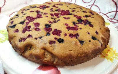 Torta ai frutti di bosco e mascarpone senza glutine